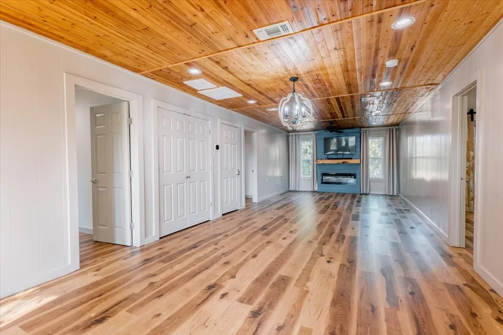 421 Lazy Bend Road Millsap, TX 76066