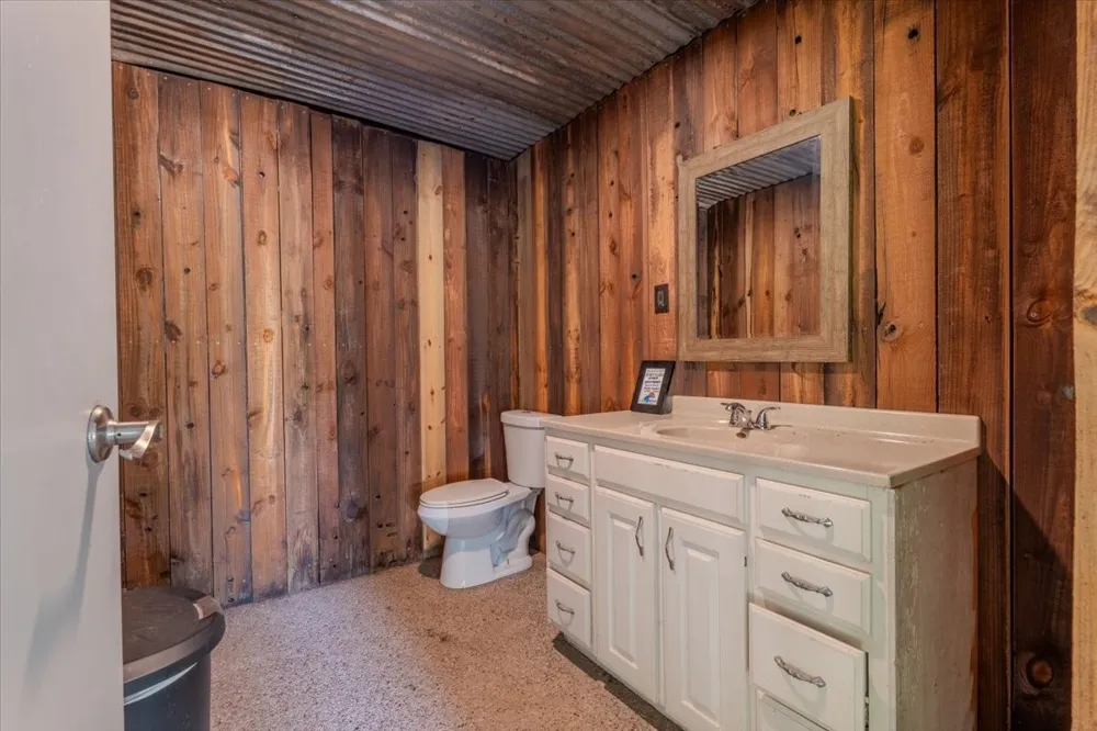 421 Lazy Bend Road Millsap, TX 76066