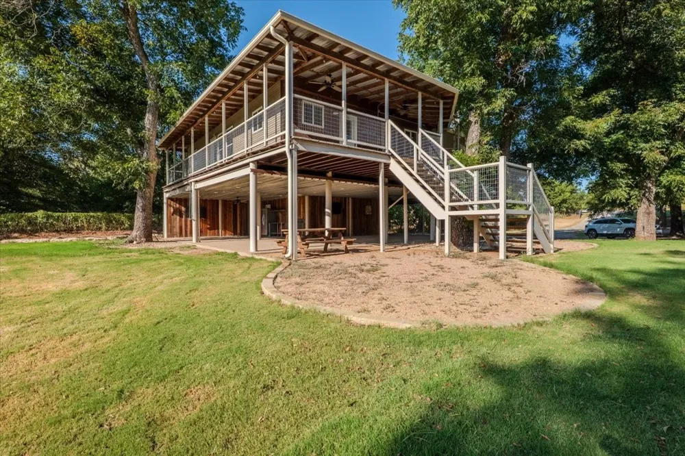 421 Lazy Bend Road Millsap, TX 76066