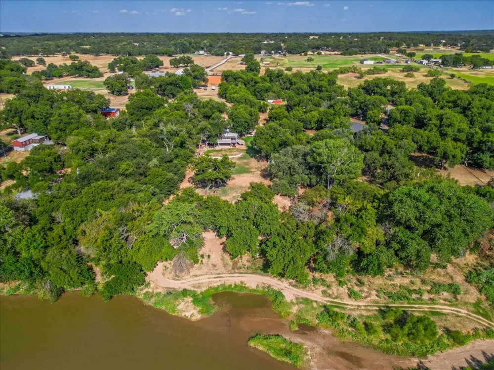 421 Lazy Bend Road Millsap, TX 76066