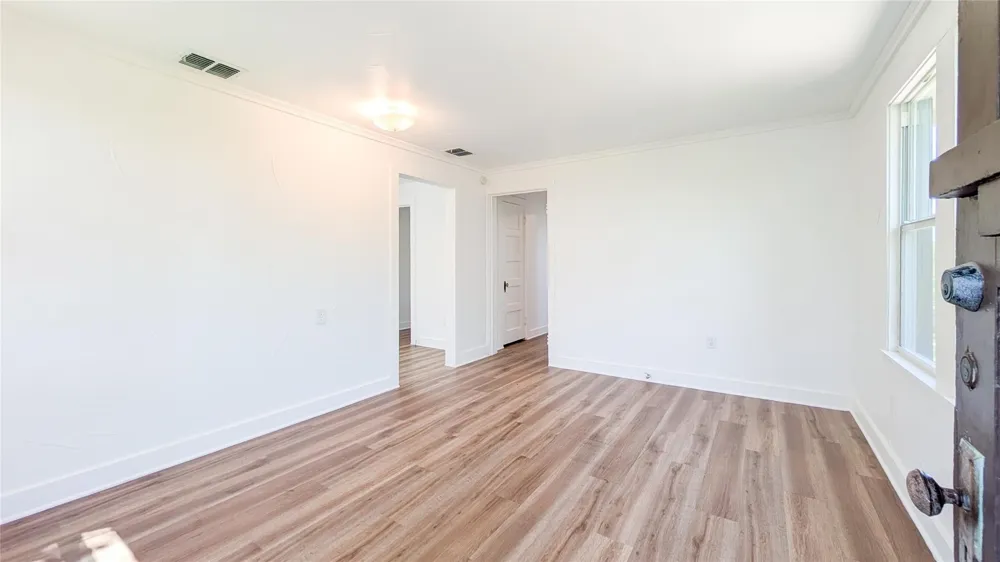501 E Sixth Street Weatherford, TX 76086