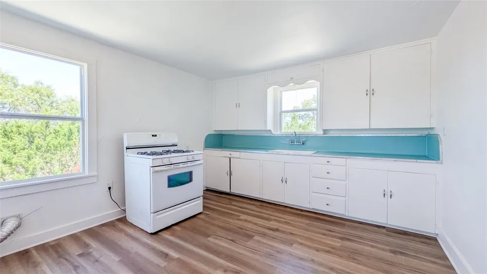 501 E Sixth Street Weatherford, TX 76086