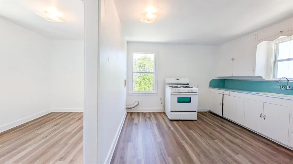 501 E Sixth Street Weatherford, TX 76086