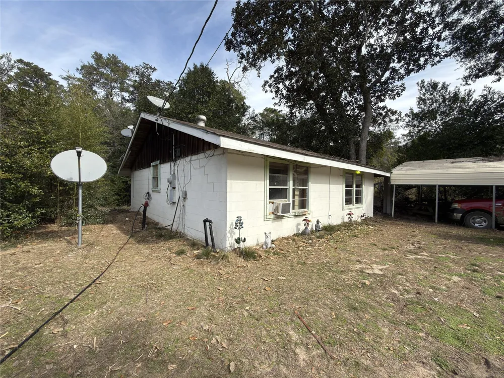 257 County Road 2142c Cleveland, TX 77327