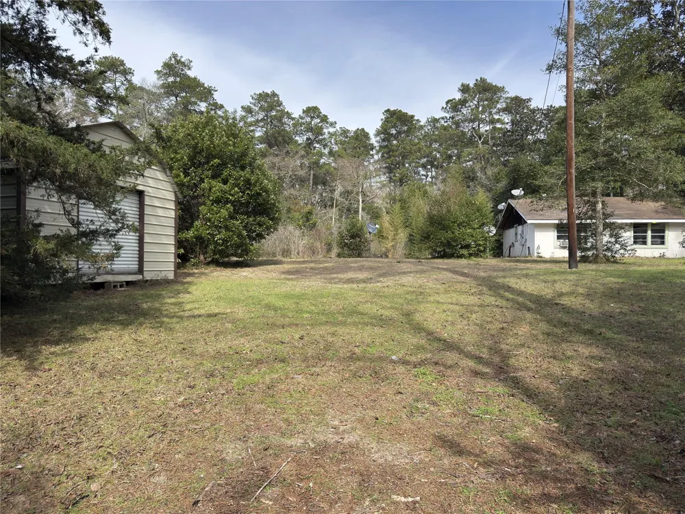 257 County Road 2142c Cleveland, TX 77327