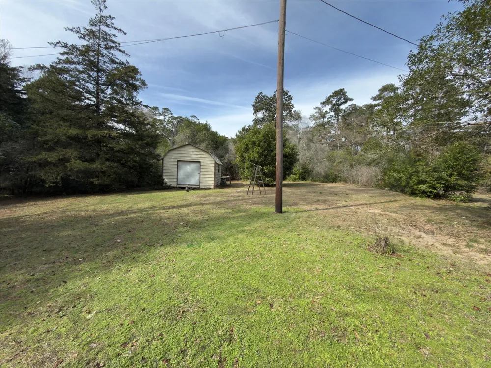 257 County Road 2142c Cleveland, TX 77327