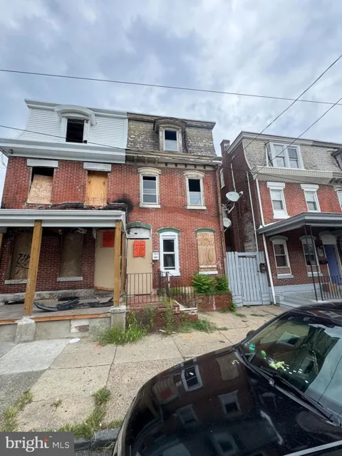 1513 ARROTT STREET