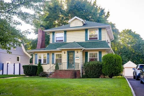 200 Elm Ave