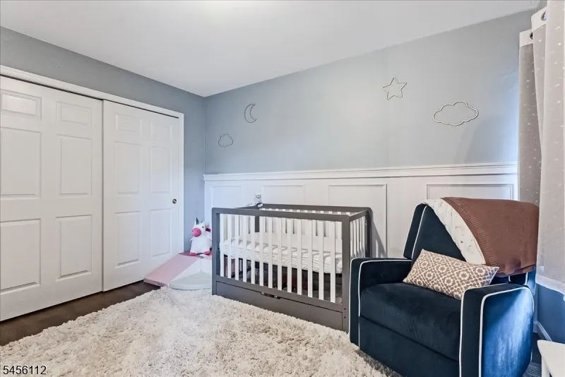 9 Ferndale Ln Hardyston, NJ 07419