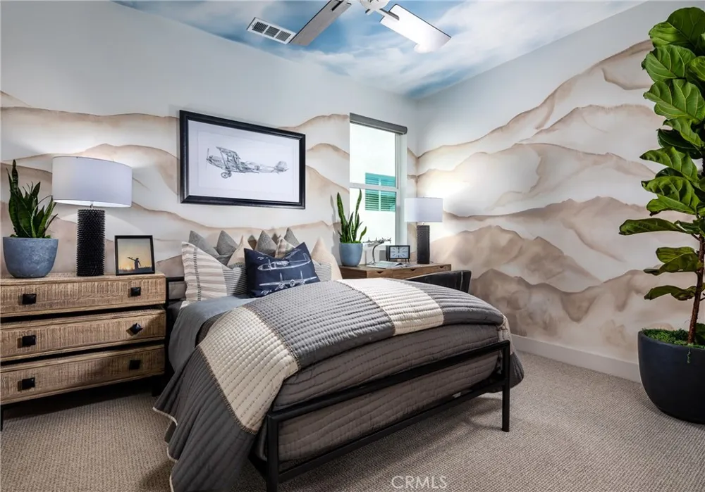 27517 Juniper Lane Valencia, CA 91381