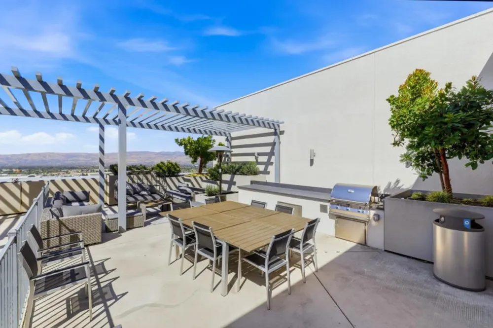 2981 Henry Miller #4 San Jose, CA 95136