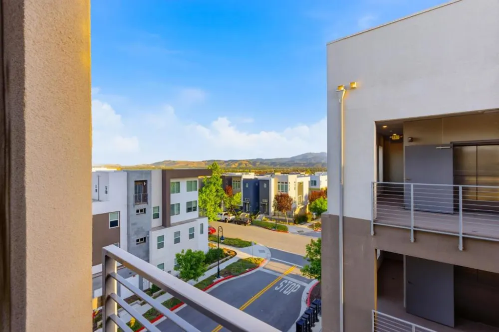 2981 Henry Miller #4 San Jose, CA 95136