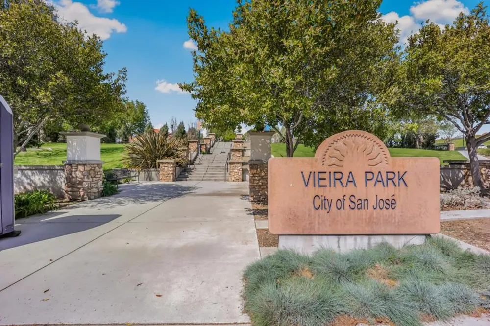 2981 Henry Miller #4 San Jose, CA 95136
