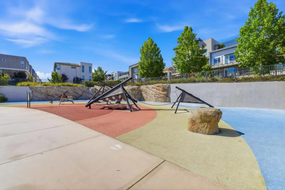 2981 Henry Miller #4 San Jose, CA 95136