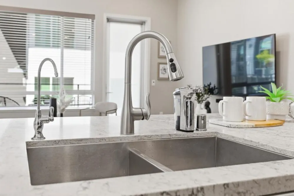2981 Henry Miller #4 San Jose, CA 95136