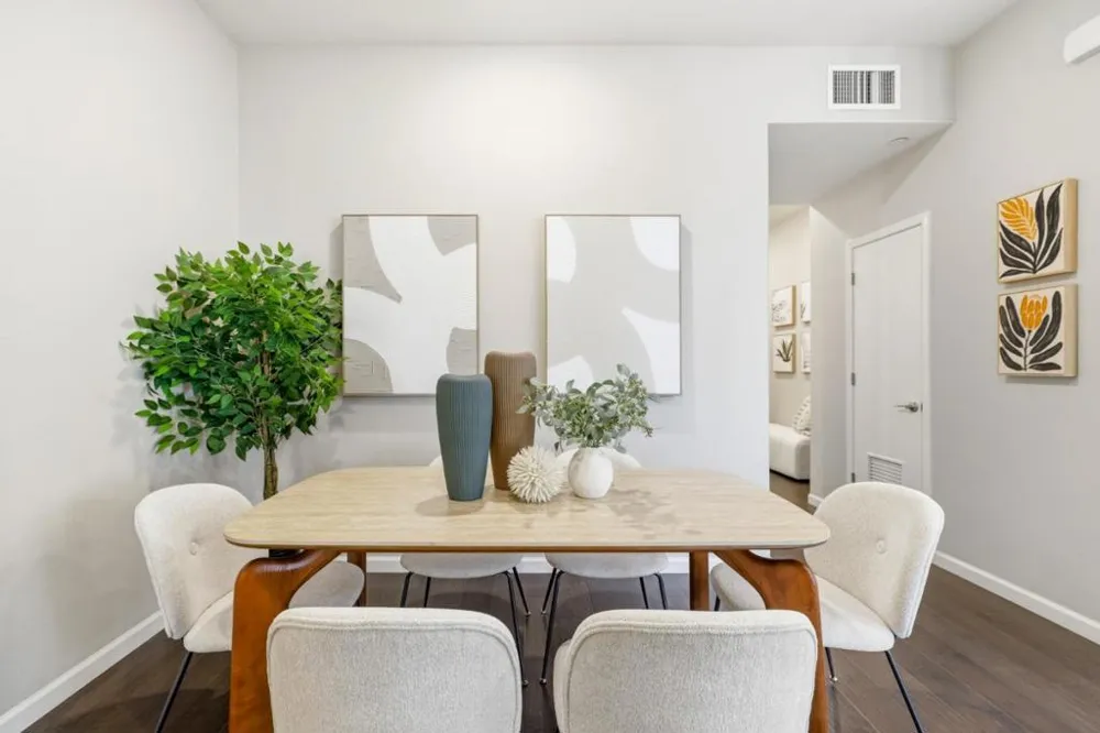 2981 Henry Miller #4 San Jose, CA 95136