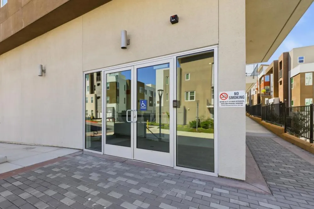2981 Henry Miller #4 San Jose, CA 95136