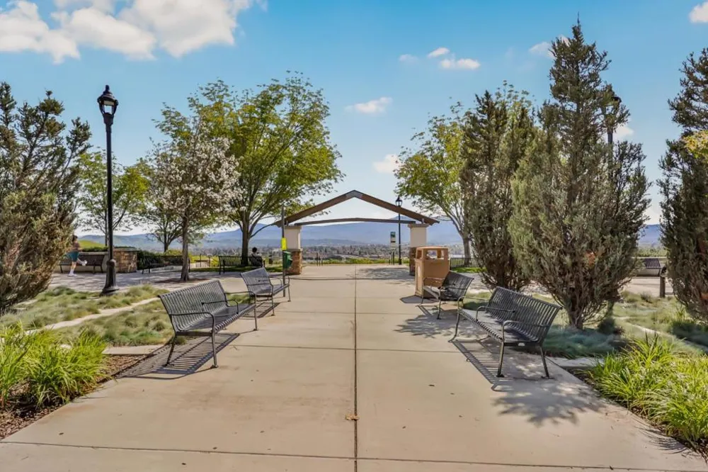 2981 Henry Miller #4 San Jose, CA 95136