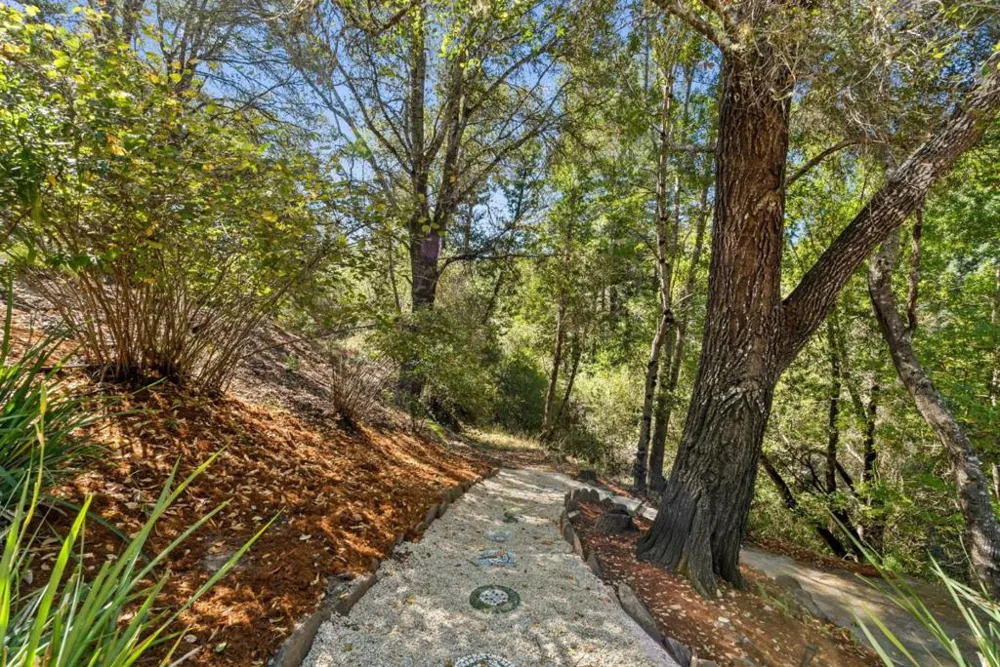 301 Canyon Oaks Santa Cruz, CA 95065
