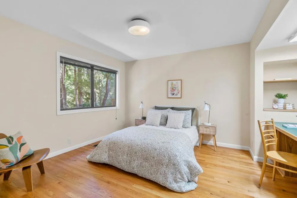 301 Canyon Oaks Santa Cruz, CA 95065