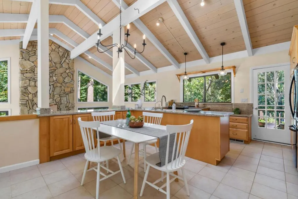 301 Canyon Oaks Santa Cruz, CA 95065