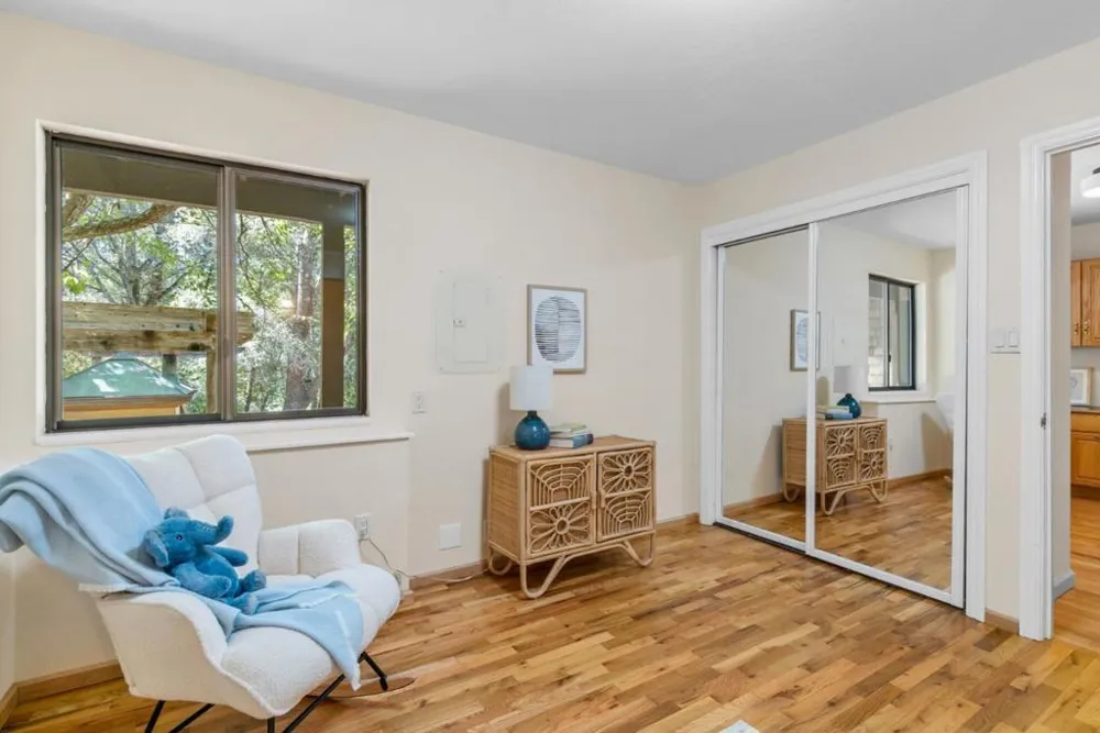 301 Canyon Oaks Santa Cruz, CA 95065