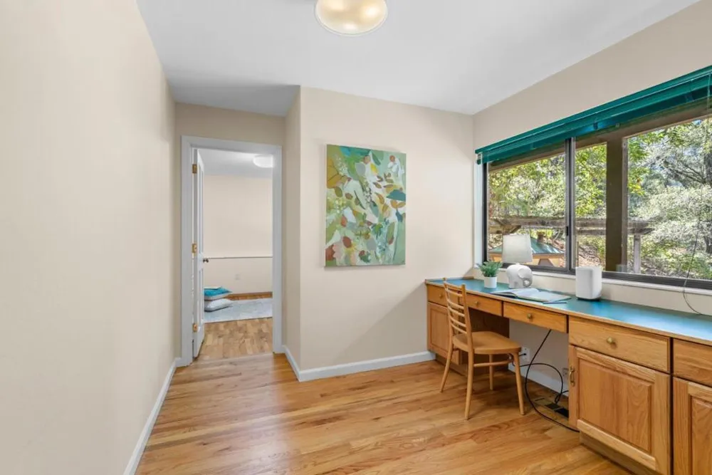301 Canyon Oaks Santa Cruz, CA 95065