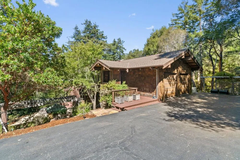 301 Canyon Oaks Santa Cruz, CA 95065