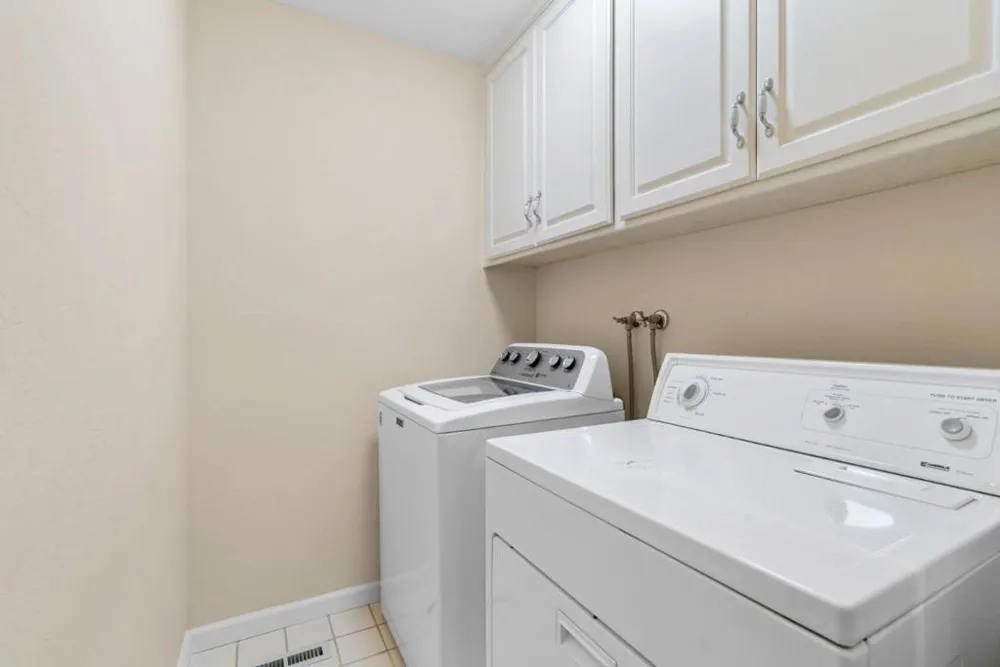 301 Canyon Oaks Santa Cruz, CA 95065