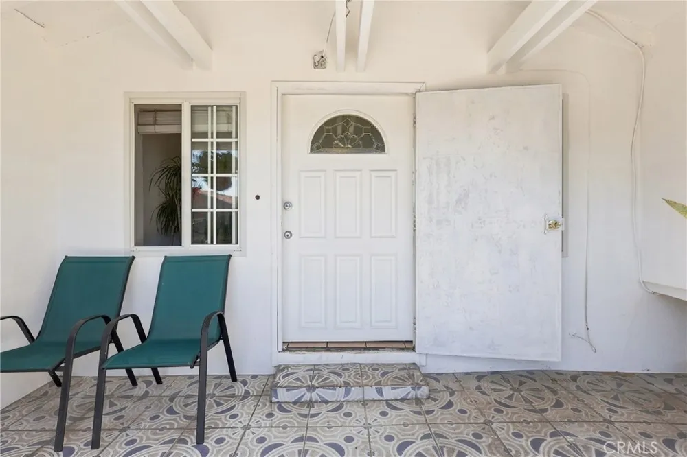 209 W 87th Los Angeles, CA 90003