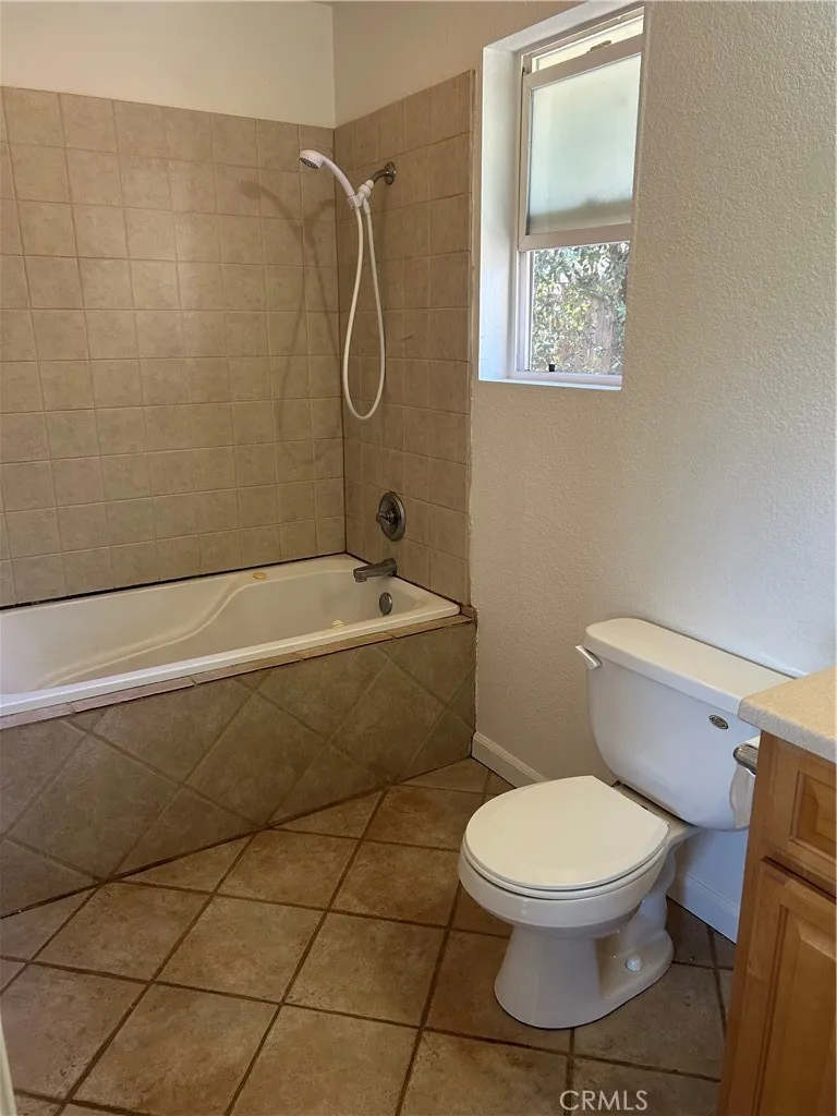 15450 Tana Clearlake, CA 95422