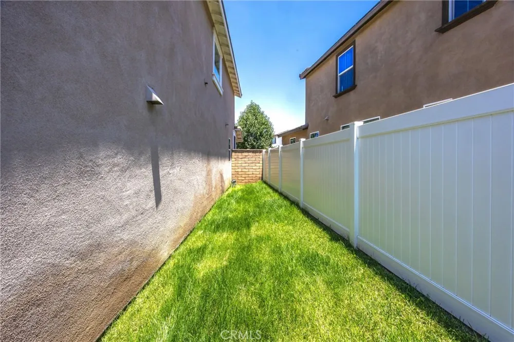 1655 Mardi Gras Redlands, CA 92374