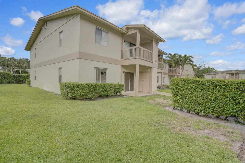 1854 Abbey Road #101 West Palm Beach, FL 33415