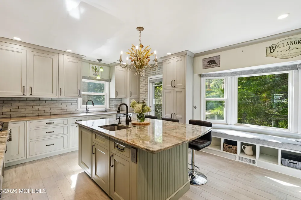 428 Redmond Avenue Oakhurst, NJ 07755