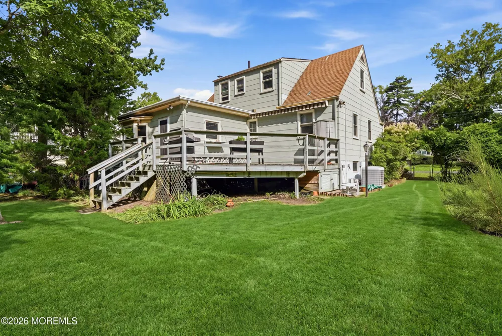 428 Redmond Avenue Oakhurst, NJ 07755