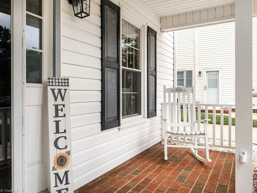 2203 Franklin Court Burlington, NC 27215