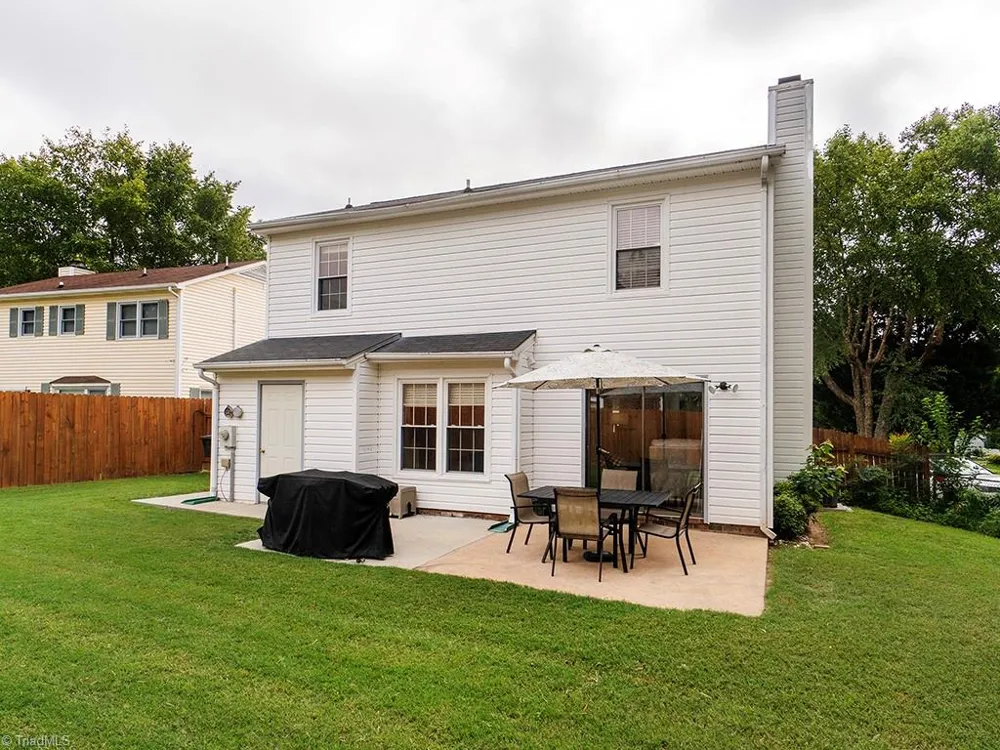 2203 Franklin Court Burlington, NC 27215