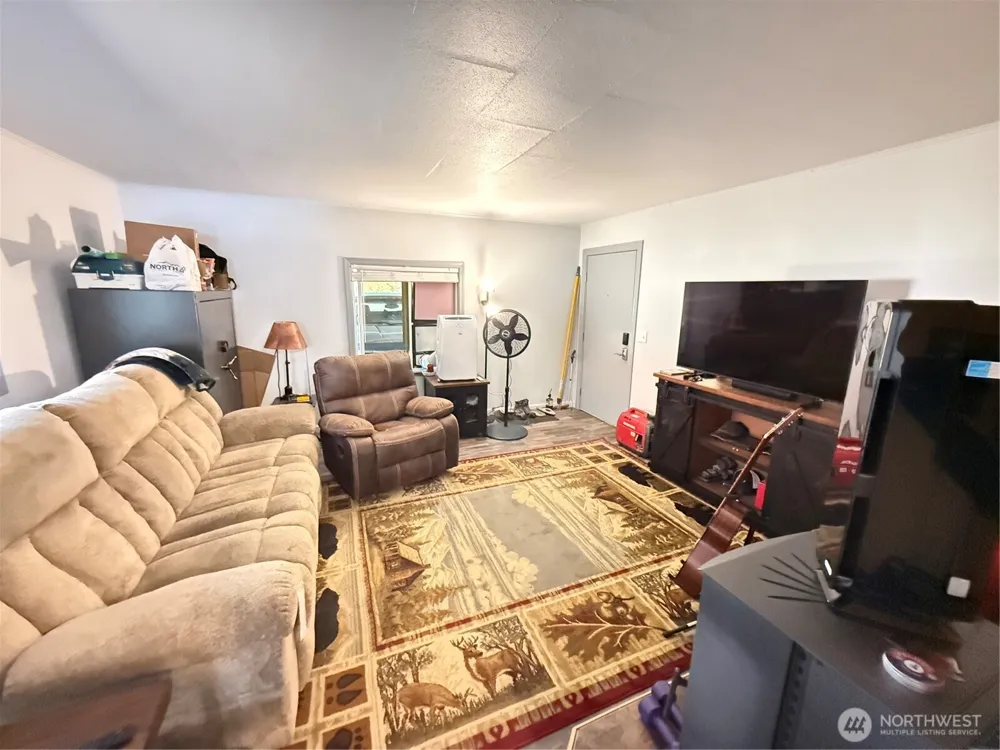 426 Hanford Street Omak, WA 98841