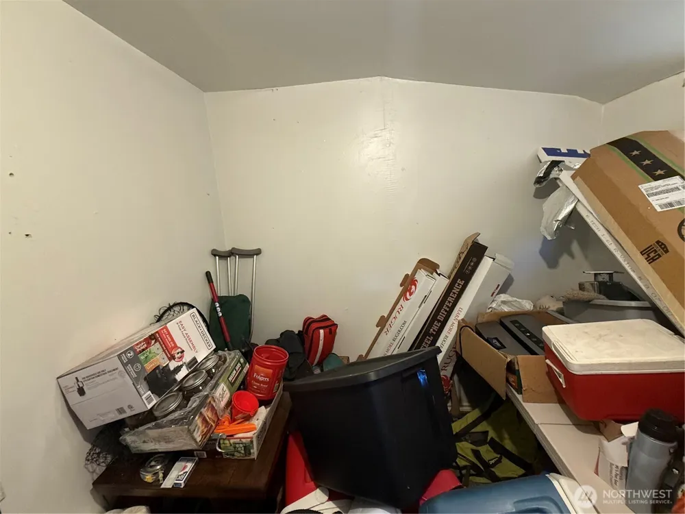 426 Hanford Street Omak, WA 98841