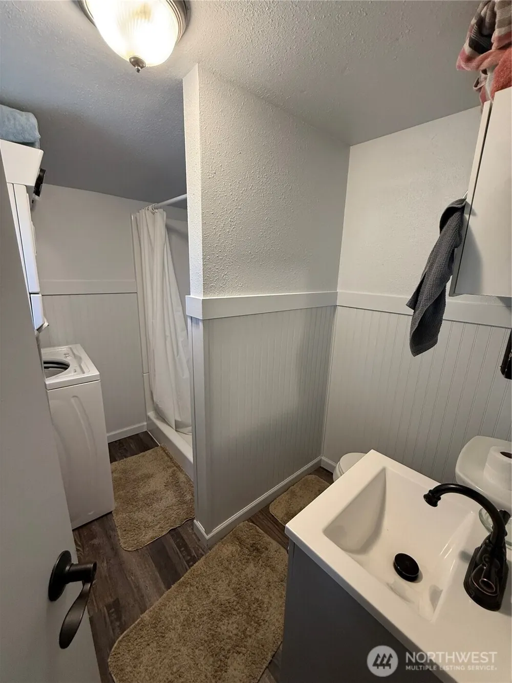 426 Hanford Street Omak, WA 98841