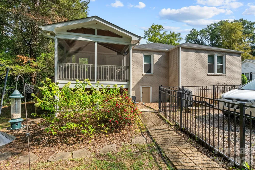 131 Spratt Street Fort Mill, SC 29715