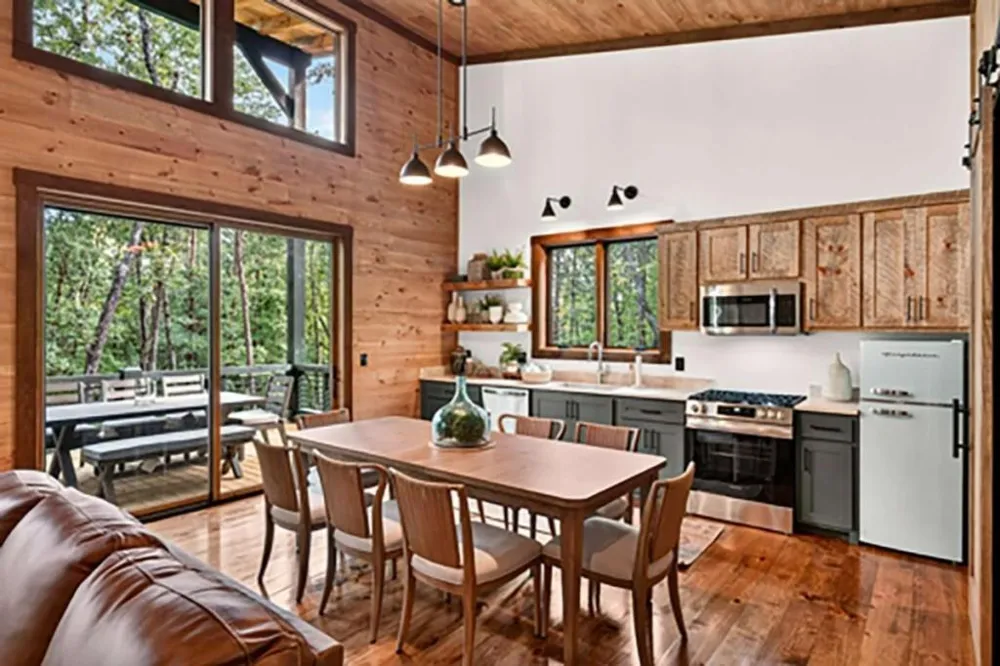 255 Sunrock Mountain Road Blue Ridge, GA 30513