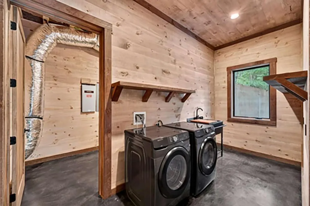 255 Sunrock Mountain Road Blue Ridge, GA 30513