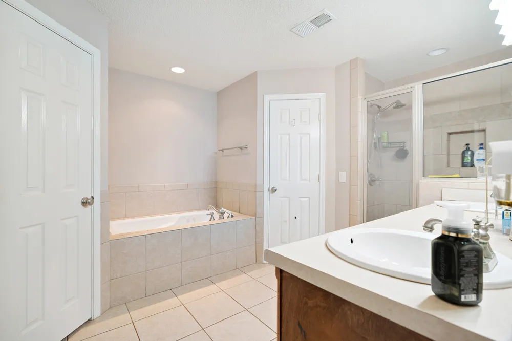 1725 Meadowview Drive Reno, TX 75462
