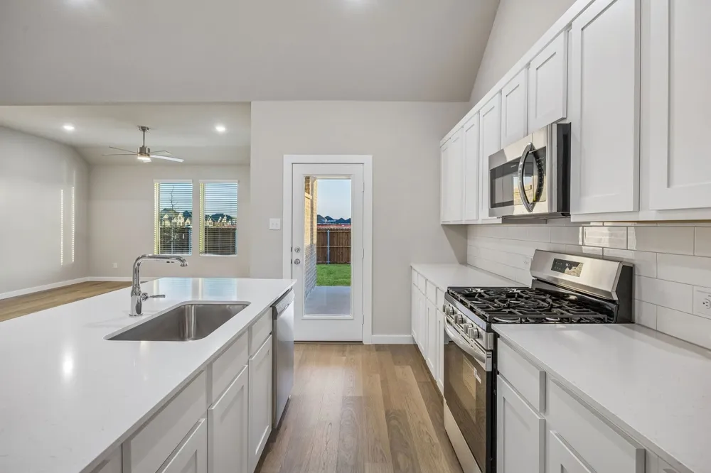 801 Edgehurst Drive Princeton, TX 75071