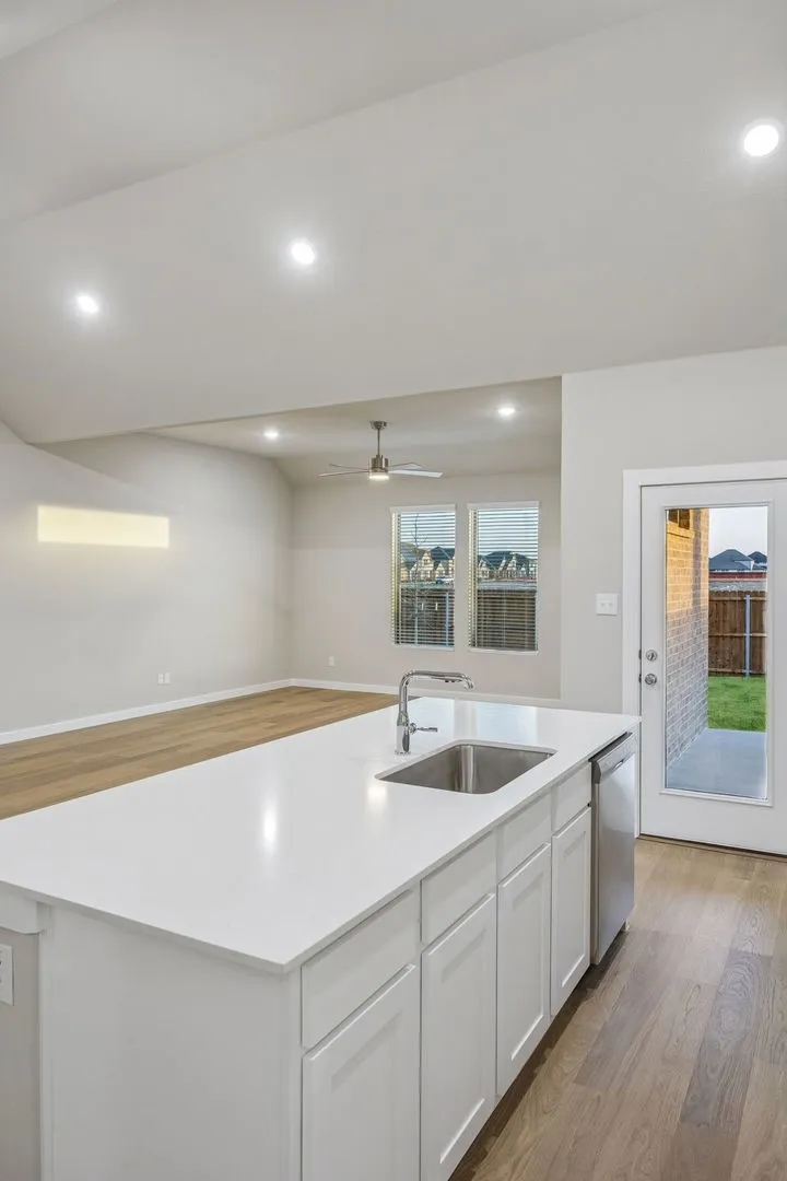 801 Edgehurst Drive Princeton, TX 75071