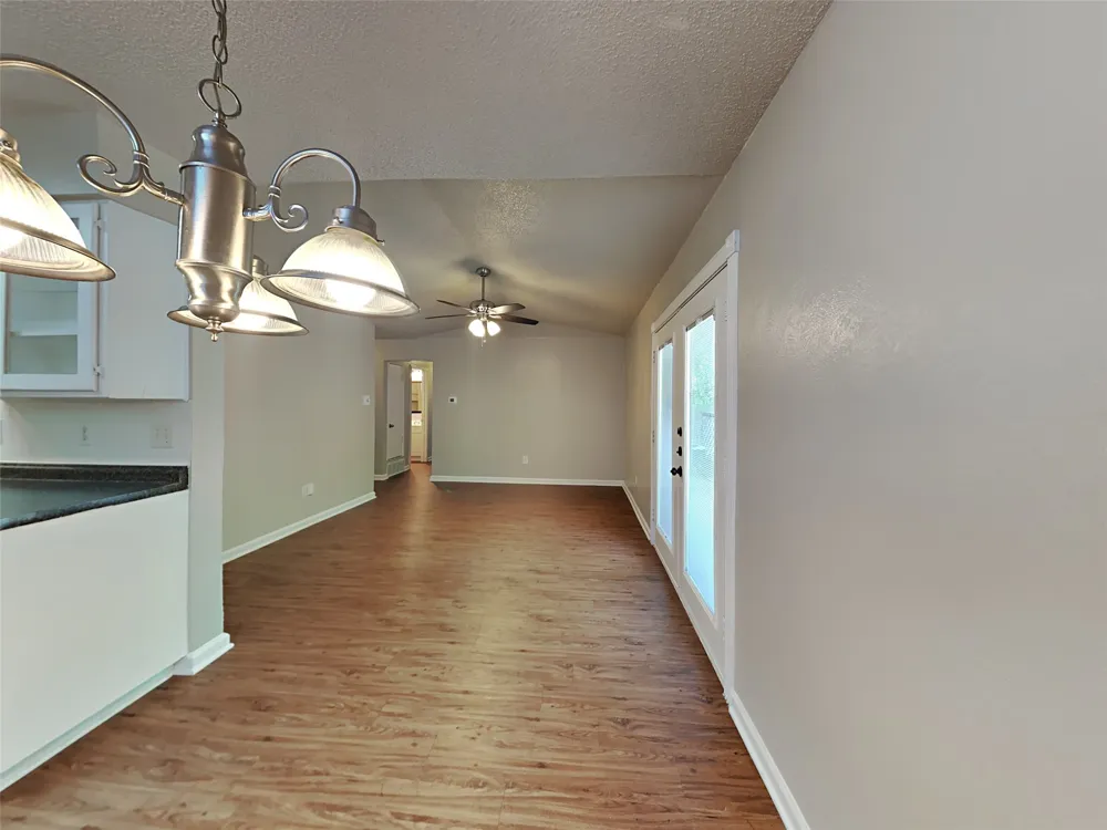 900 Cannon Drive Euless, TX 76040