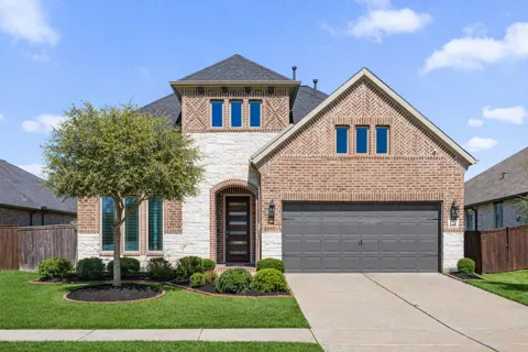 7110 Pondhawk Drive