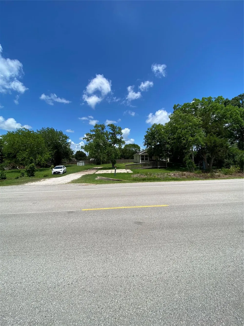 13023 Pleasant Valley Drive Rosharon, TX 77583