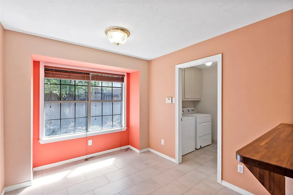 2920 Mirrormere Circle Bryan, TX 77807